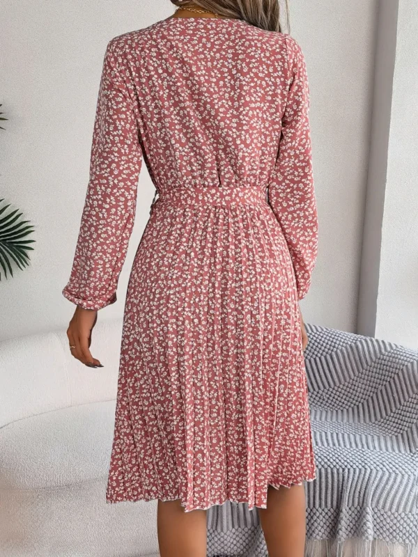 537464876 Ditsy Floral Tie Waist Pleated Dress